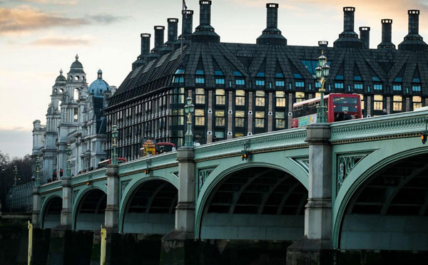 注冊(cè)一家英國公司需要護(hù)照嗎