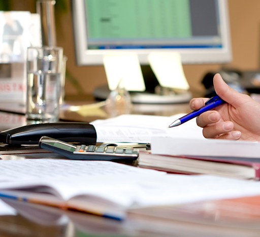 香港公司年審應(yīng)該怎么辦理？復(fù)雜嗎？