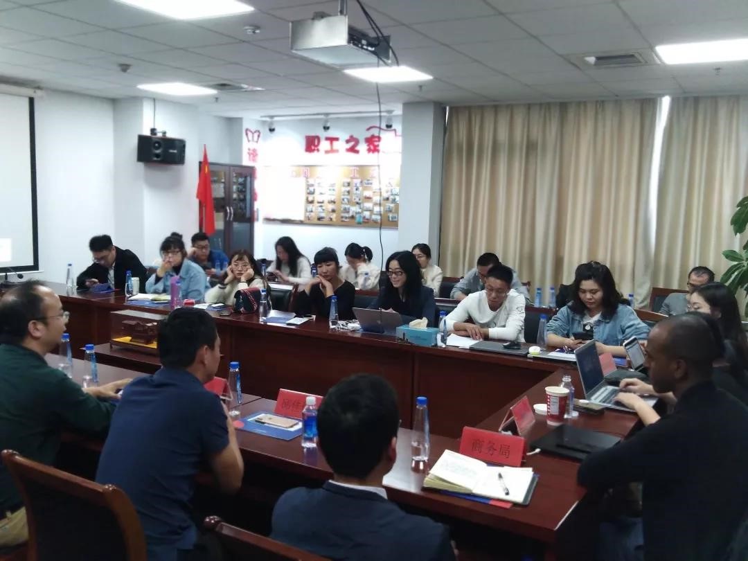 卓信參加北美輕品牌獨立站和網(wǎng)紅營銷私董會，深化企業(yè)合作交流