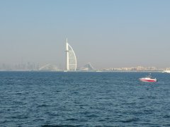 迪拜外資公司設(shè)立資料全解析